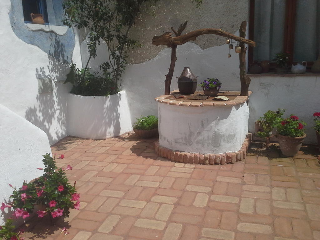 B&B Corte San Lussorio โอเลียนา ภายนอก รูปภาพ