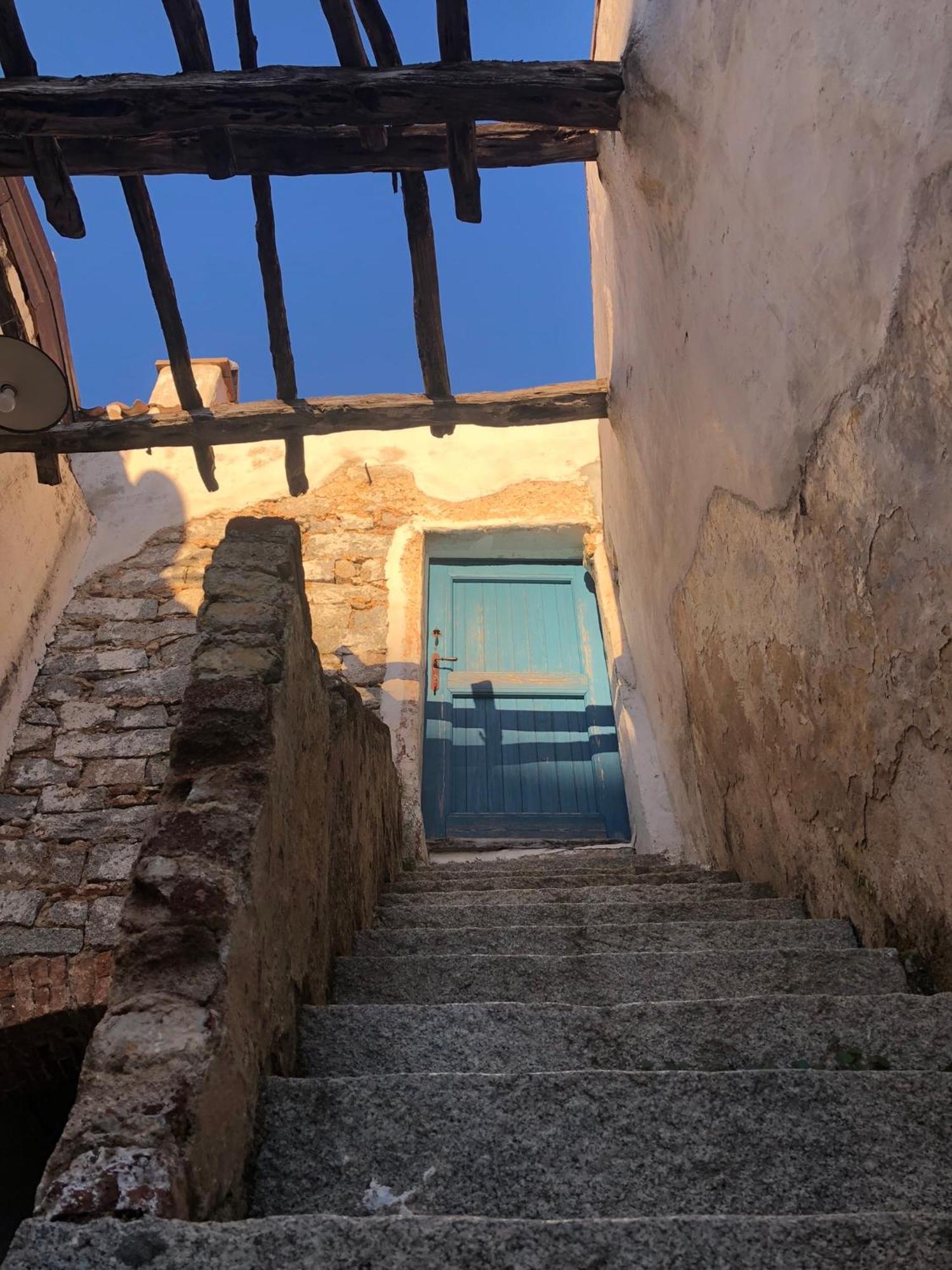 B&B Corte San Lussorio โอเลียนา ภายนอก รูปภาพ